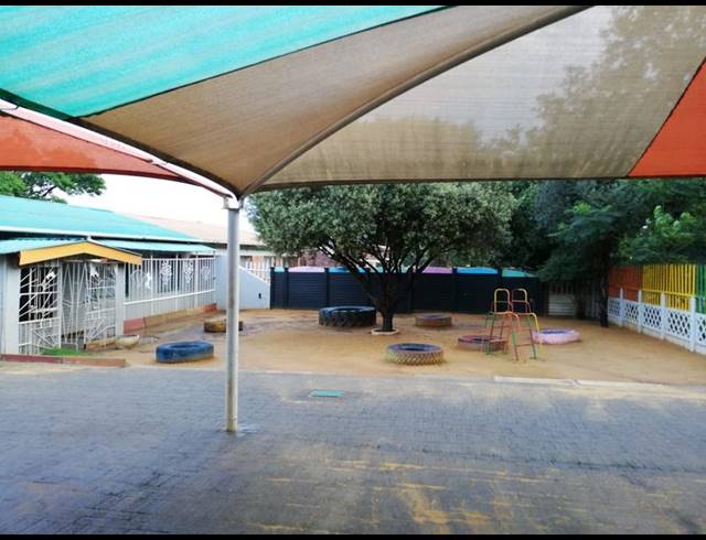 BUSINESS FOR SALE IN VANDERBIJLPARK CW 6